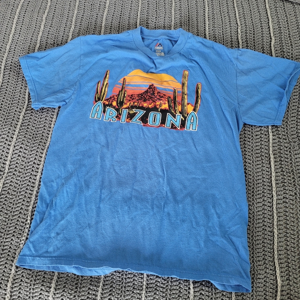 Men's Blue State of Arizona Graphic T-Shirt Unisex - Size Adult Medium